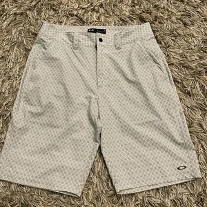 Oakley Bermuda Shorts. Size 28